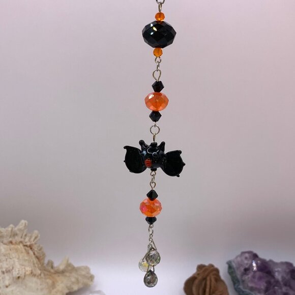 Halloween Bat Car Rearview Mirror Suncatcher Prism Charm Ornament Handmade CC105 - Picture 2 of 2